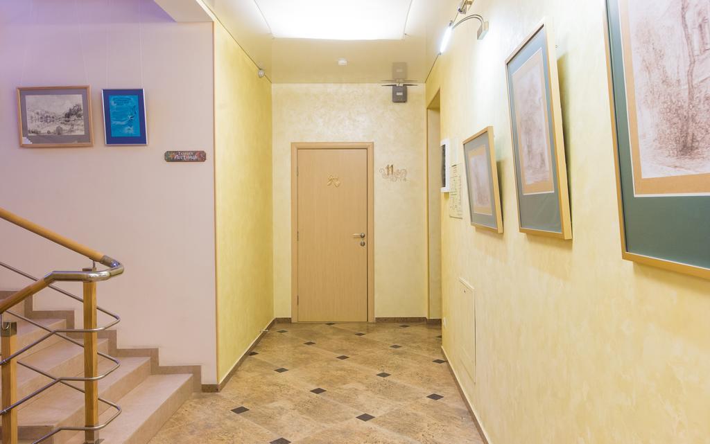 Posadskaya Hotel Ufa Ngoại thất bức ảnh