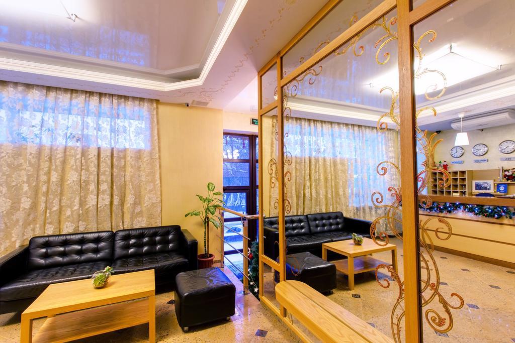 Posadskaya Hotel Ufa Ngoại thất bức ảnh